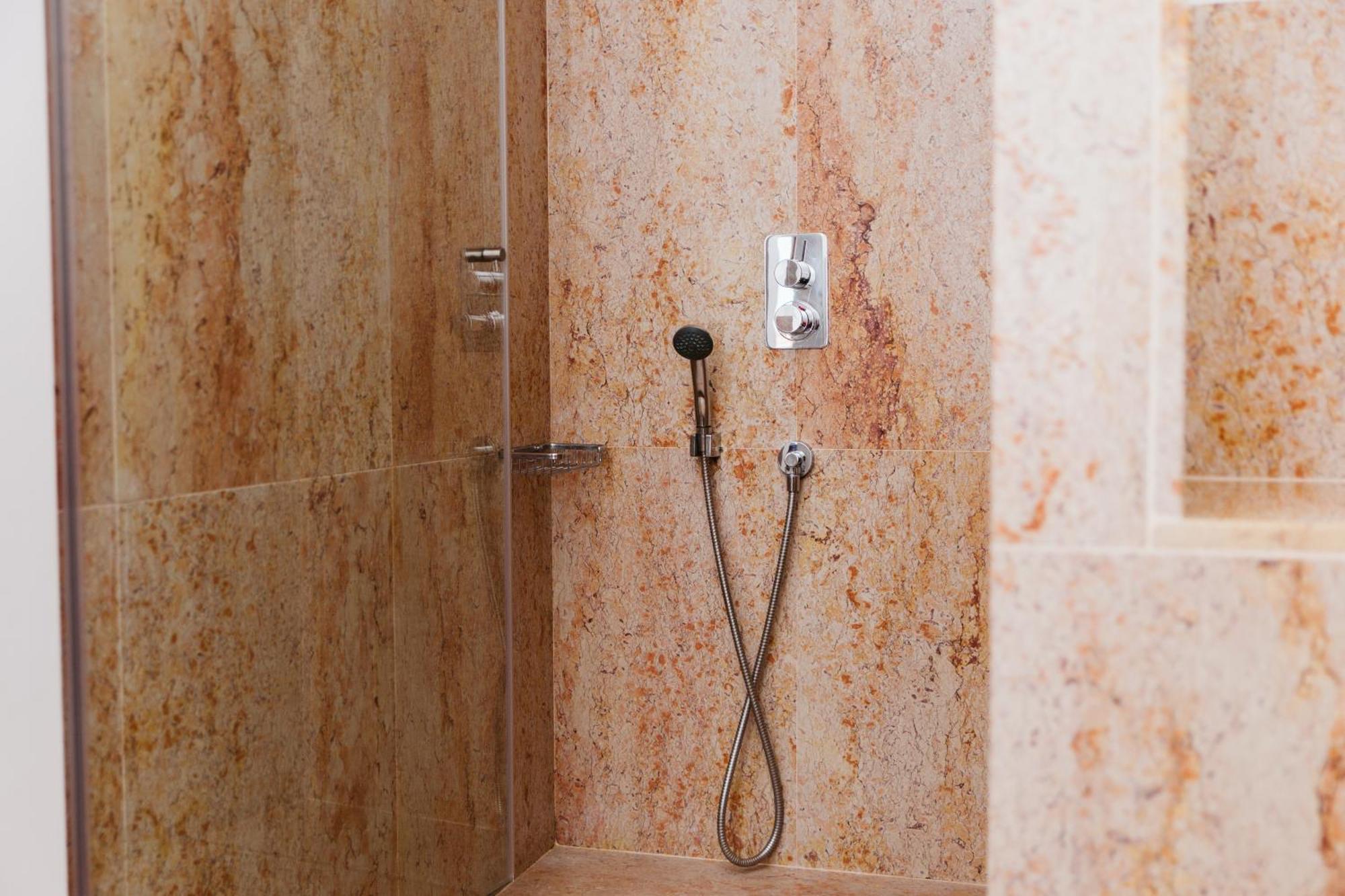 54 Santa Catarina Apartments Lisboa Ngoại thất bức ảnh