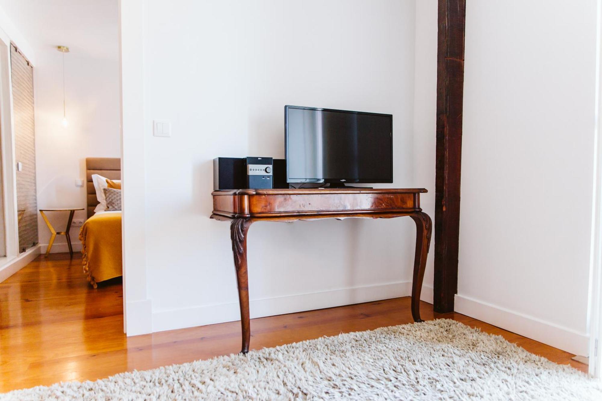 54 Santa Catarina Apartments Lisboa Ngoại thất bức ảnh